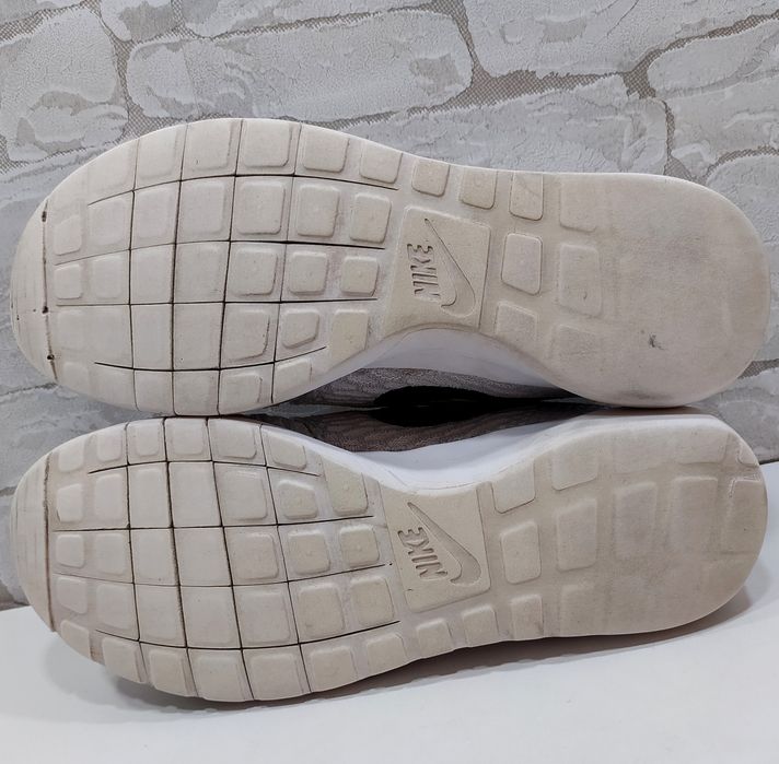 кросівки Nike Roshe NM 42.5р/27см