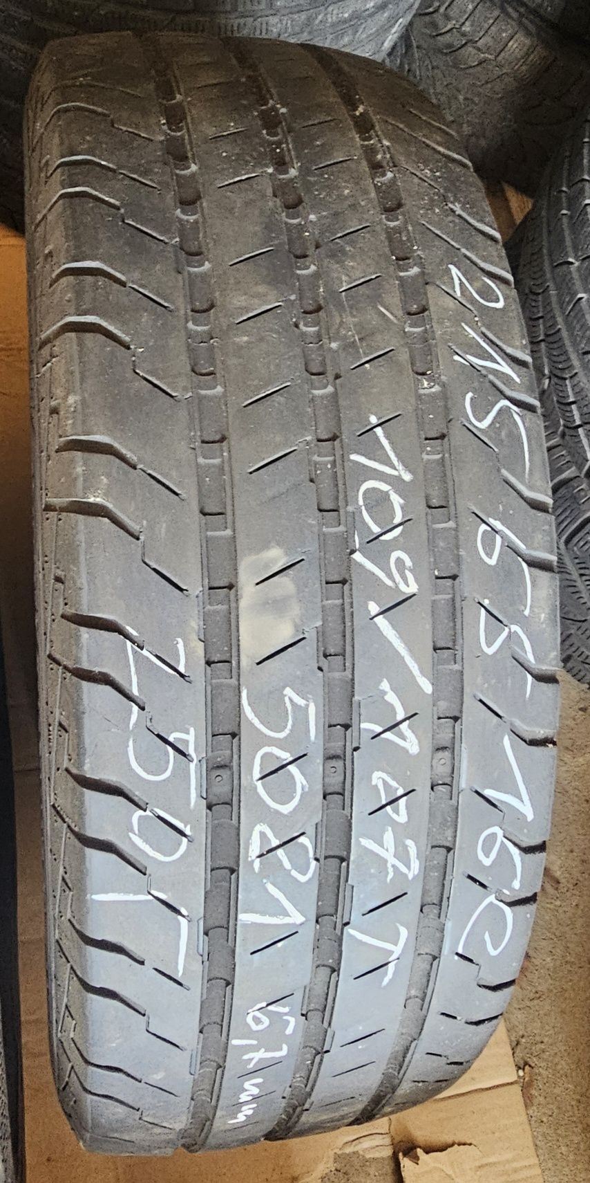 215/65R16C Continental Conti van Contact 100 Lato