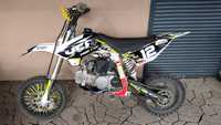 Ycf 150 pilot cross pitbike mrf 140 pit bike enduro 125 ktm rcz 4t