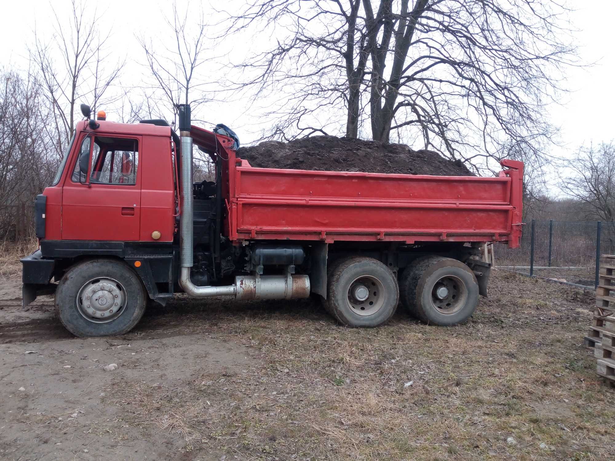 Ziemia,piach,żwir ,załadunek,