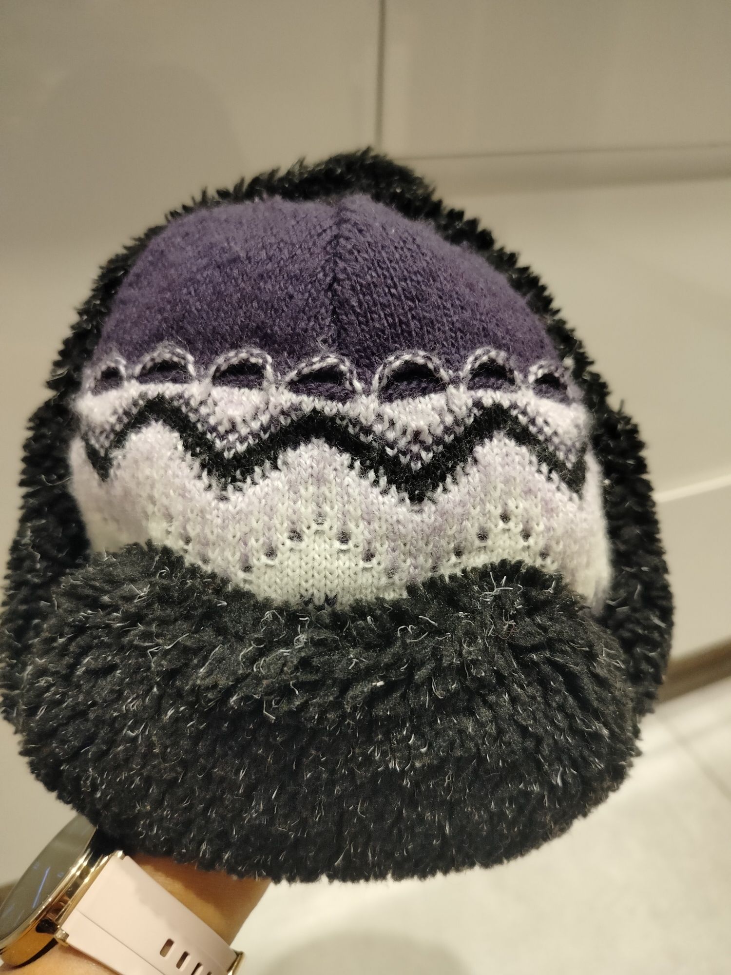 Czapka uszatka AK-AZ