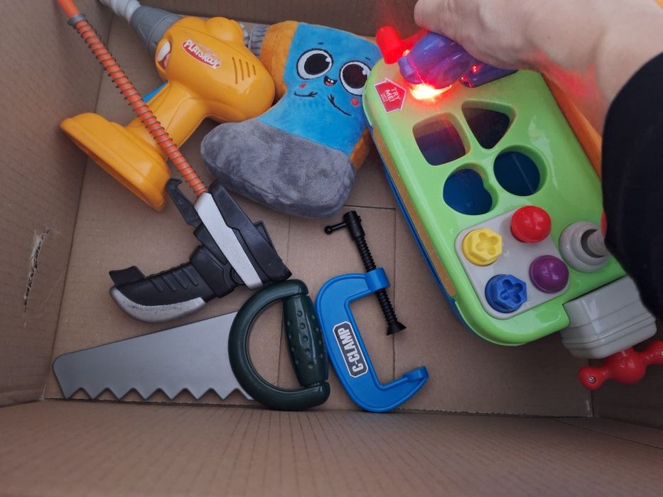 Paczka zabawek grające stolik piła wiertarka zabawkowe narzędzia Vtech