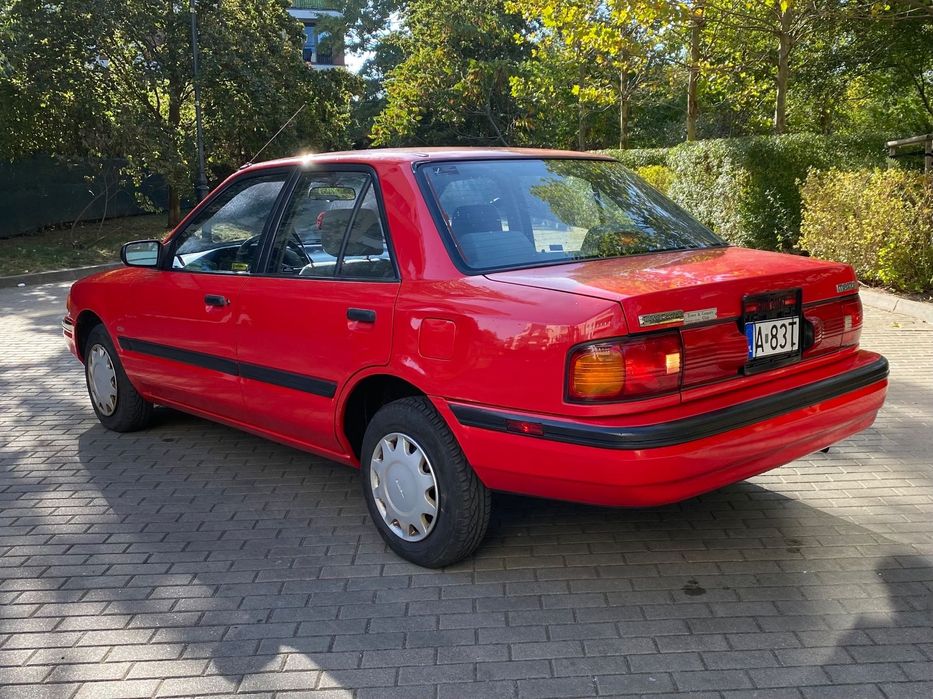 Mazda Protege Mazda 323 BG Protege (wersja USA)