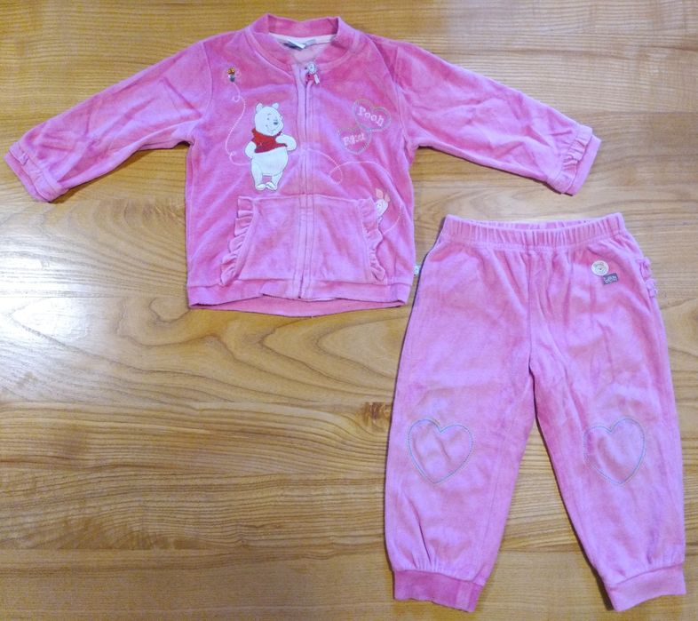 Dres komplet z Kubusiem Puchatkiem bluza i spodnie rozmiar 86