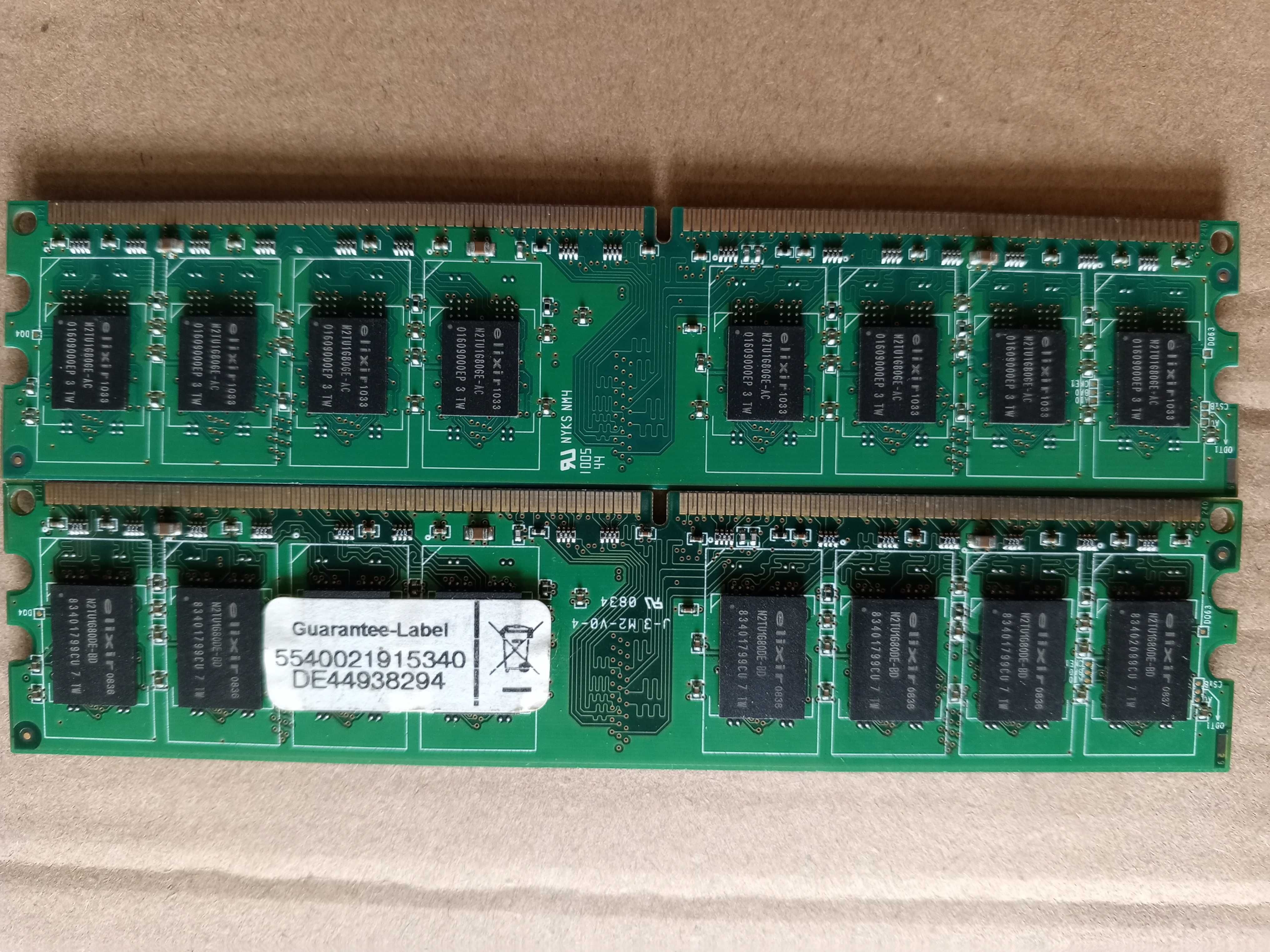 Оперативная память DDR2 2 GB PC2-8900 (555 MHz) Nanya Technology