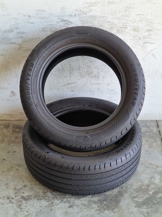 2 Pneus GOODYEAR Semi Novos 205/55R16