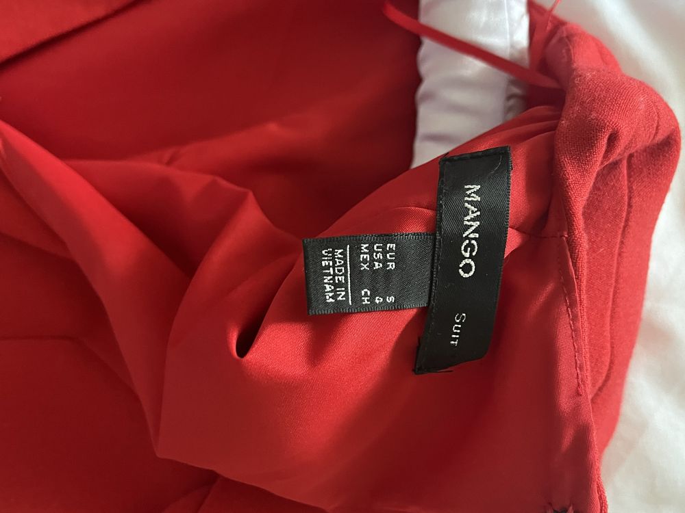 Продам сукню Mango
