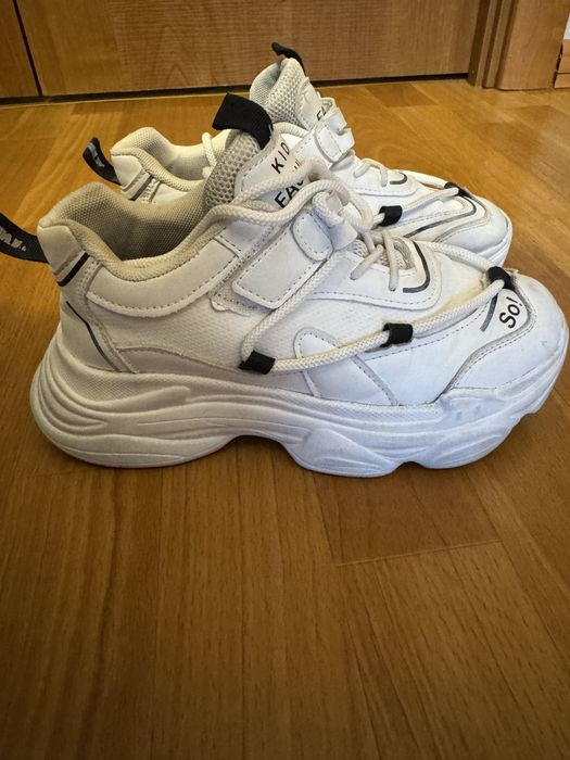 Кросівки білі демисезонні для дівчинки