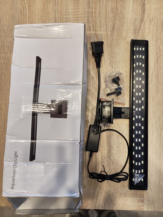 Oświetlenie LED do akwarium