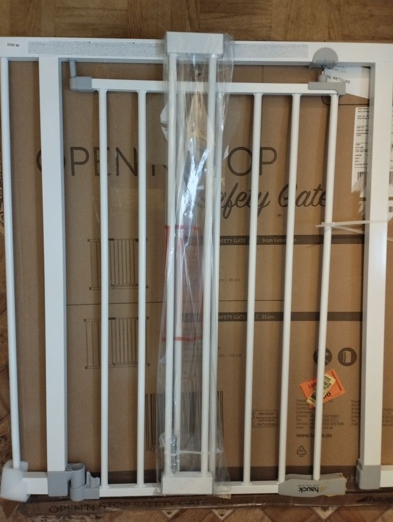 Bramka ochronna na schody 84-89 cm bez wiercenia