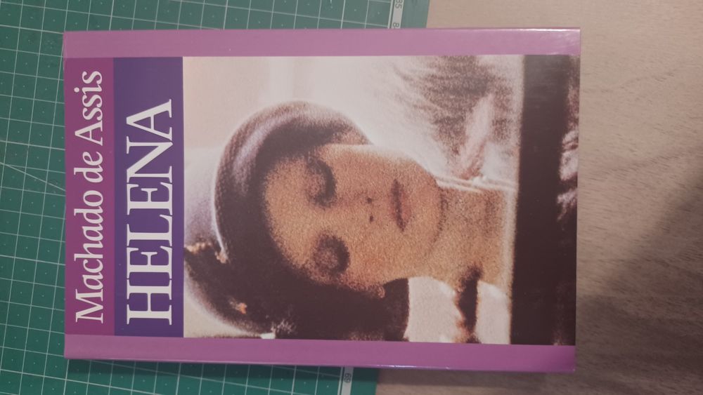 Livro "Helena" de Machado de Assis