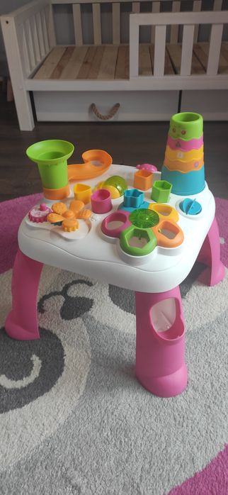 Stolik edukacyjny