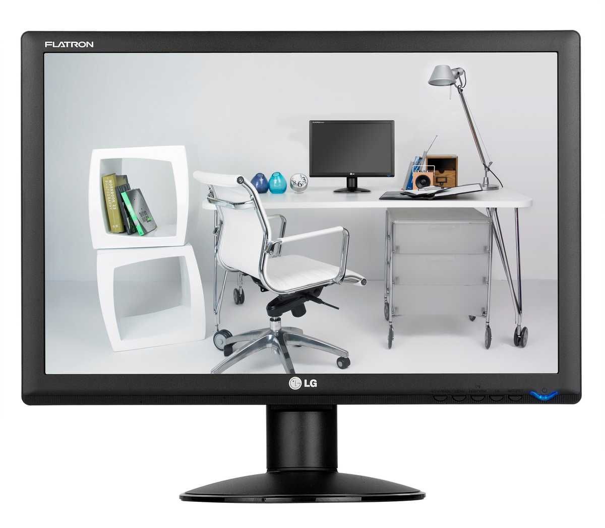 komputer stacjonarny z monitorem LG