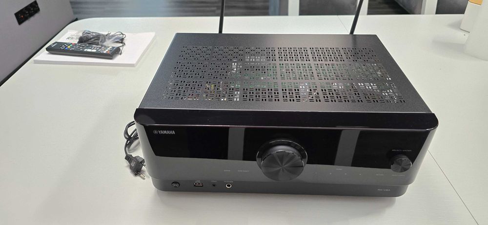 Amplituner YAMAHA RX-V6A Czarny 7.2-kanałowy, 8K, Dolby Atmos, BT...