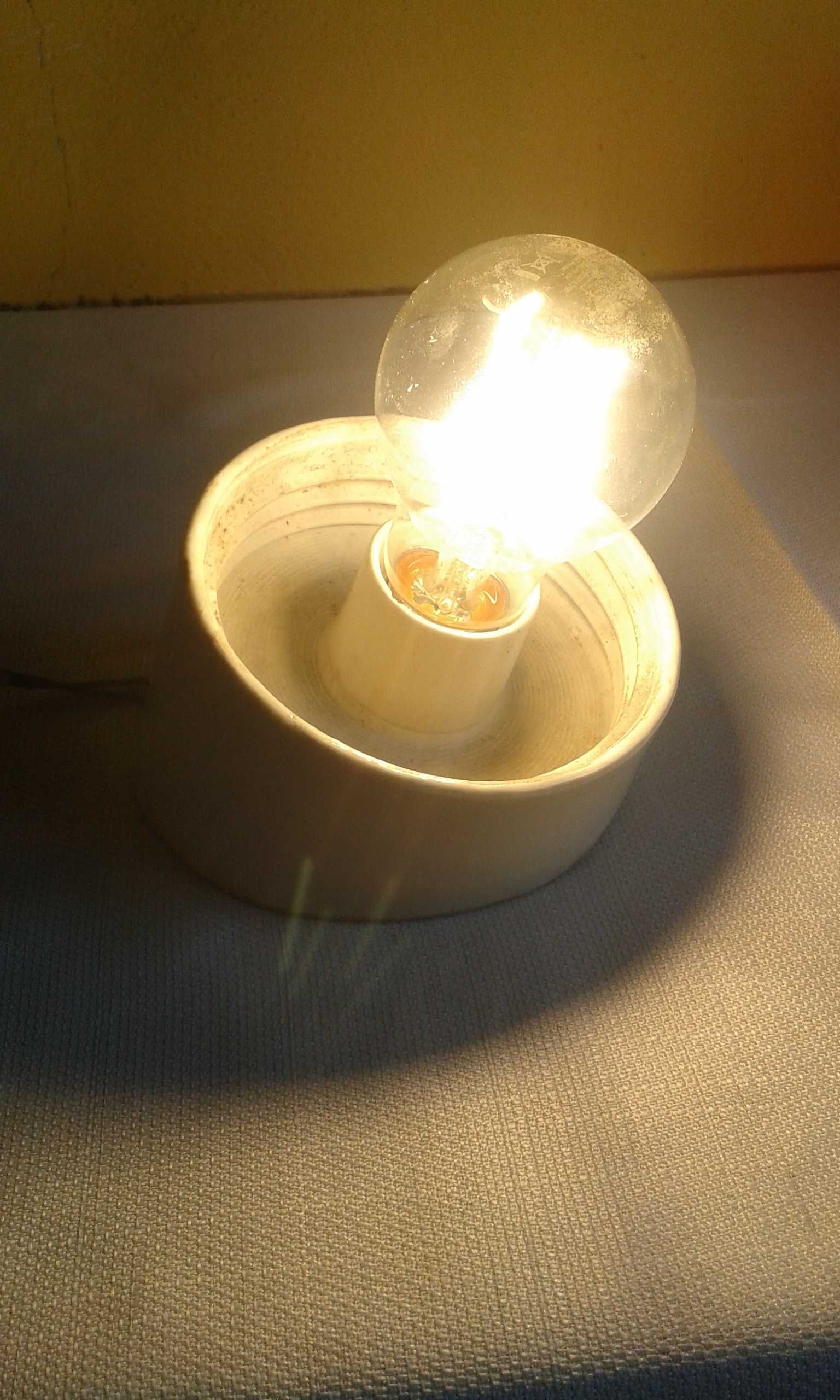 Lampa garażowa lub klatkowa PRL