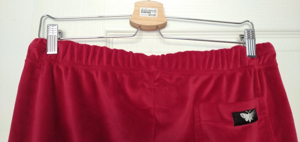 Welurowe dresy By Insomnia XL L M czerwone 42 40 nowe spodnie dresowe