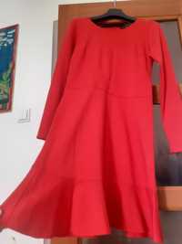 Czerwona elegancka sukienka esmara