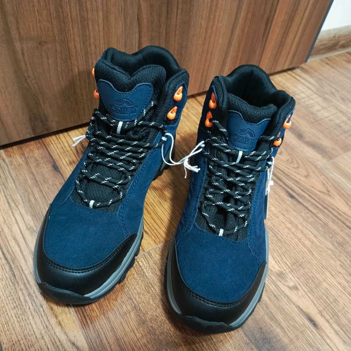 Nowe skórzane buty trekkingowe jesienno zimowe r.40 waterproof