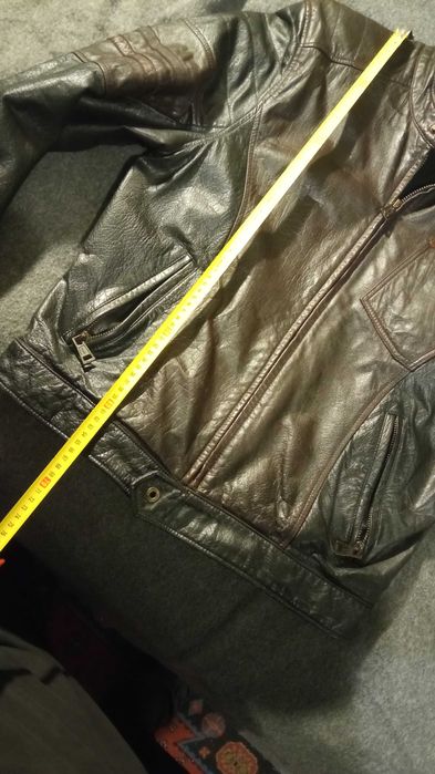 Куртка чоловіча шкіряна, розмір L