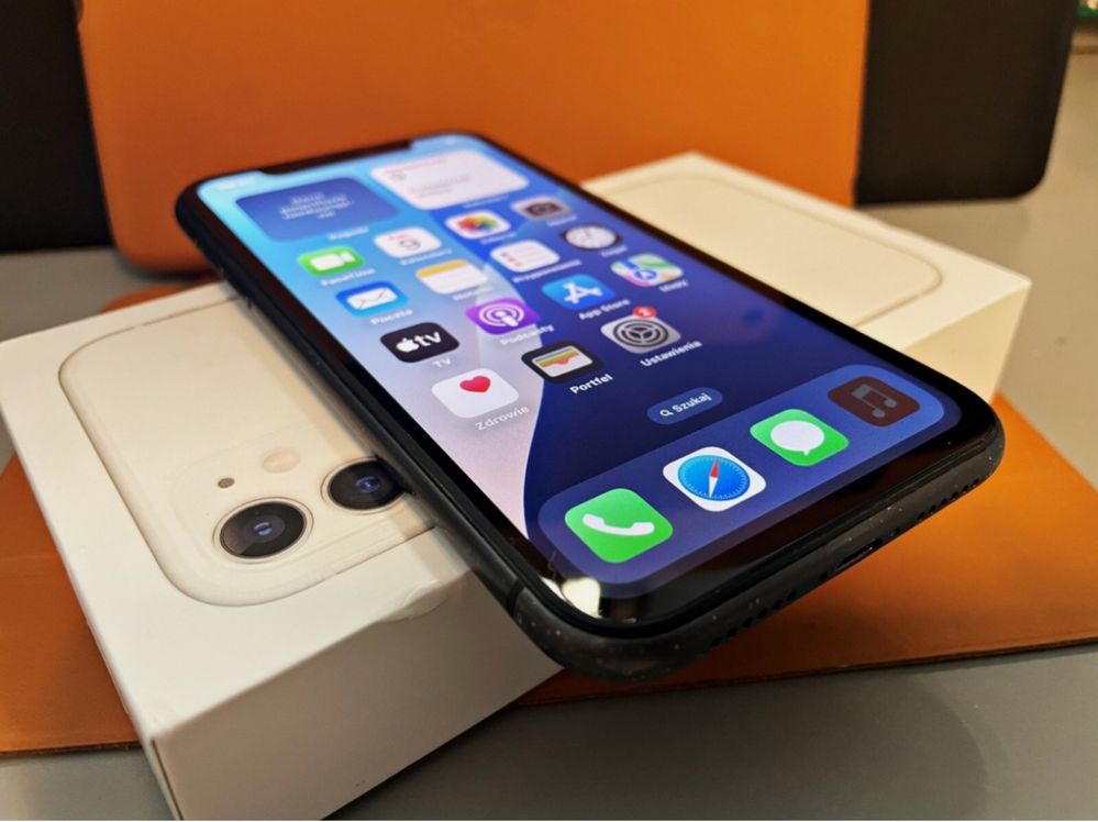 Iphone 11 64 gb.