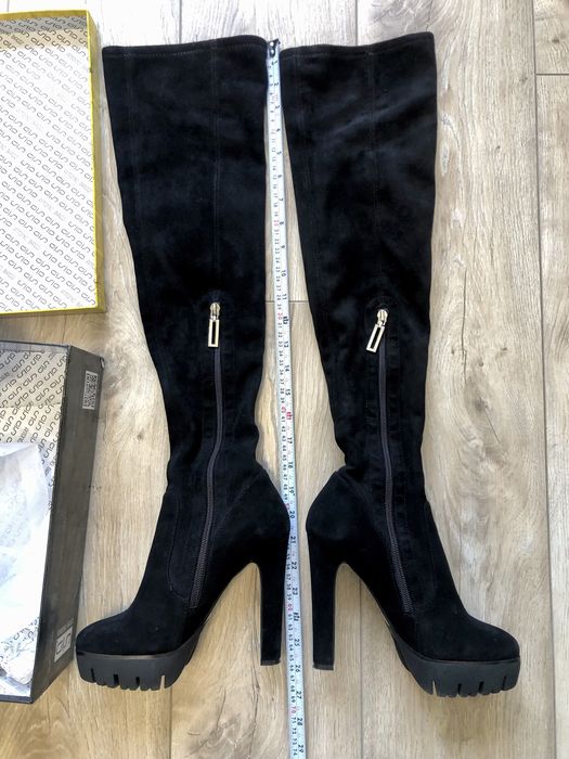 Замшеві ботфорти на підборах Antonio Biaggi