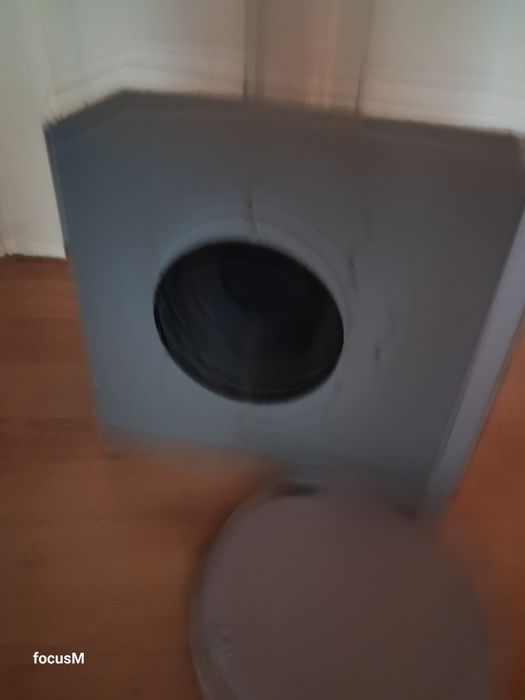 SHARP aktywny subwoofer