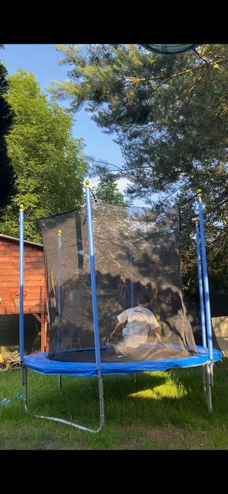 Trampolina ogrodowa