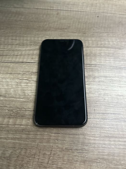 Iphone 11 128 gb nowy wyświetlacz