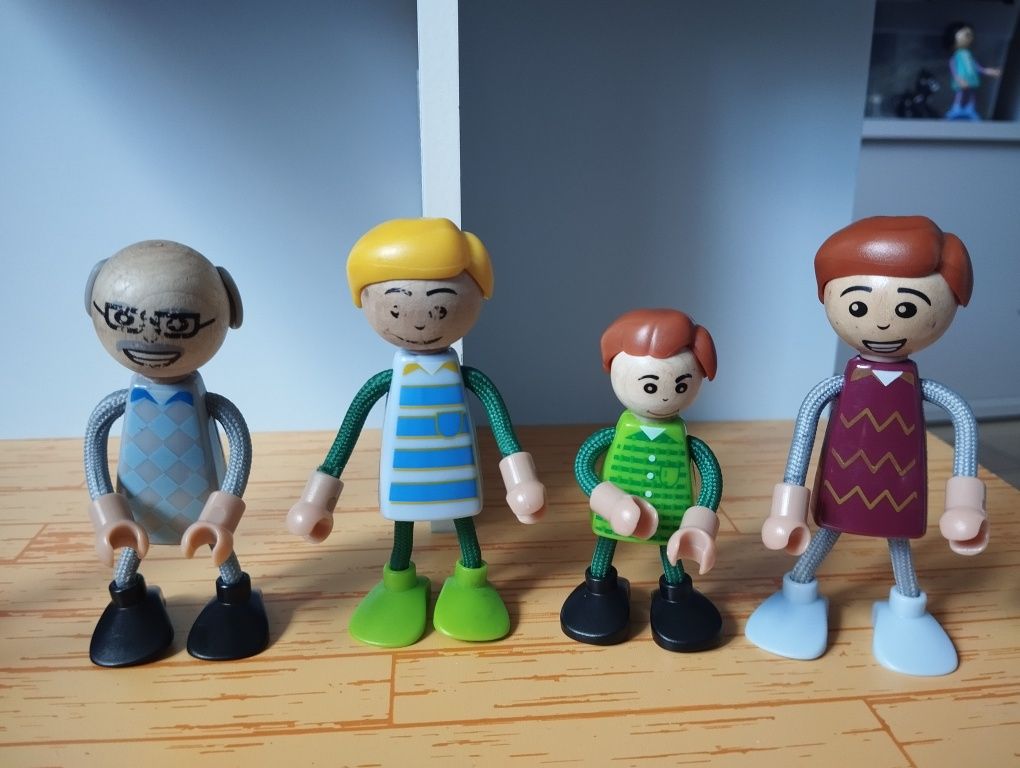 Domek dla lalek drewniany lidl