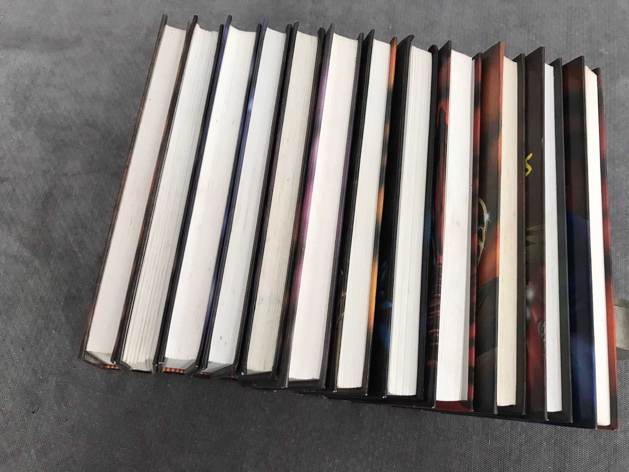 Biblioteca Hitchcock - 12 volumes. Coleção completa. Como novos