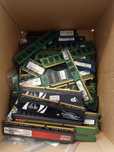 Kości ram DDR 1 / DDR 2 / DDR 3 laptopowe i PC
