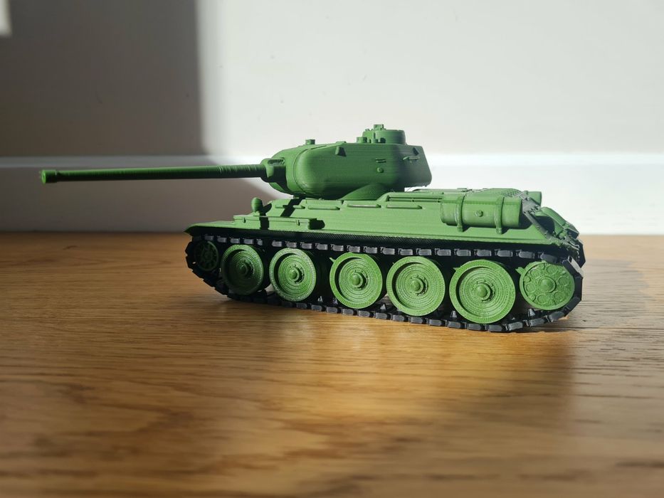 Танк Т-34          .