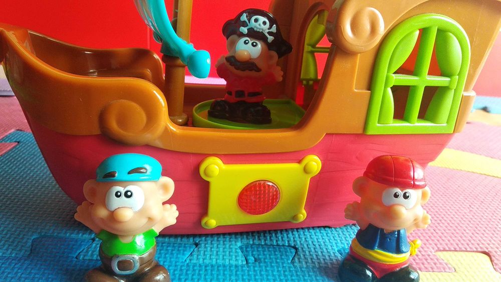 Barco pirata infantil