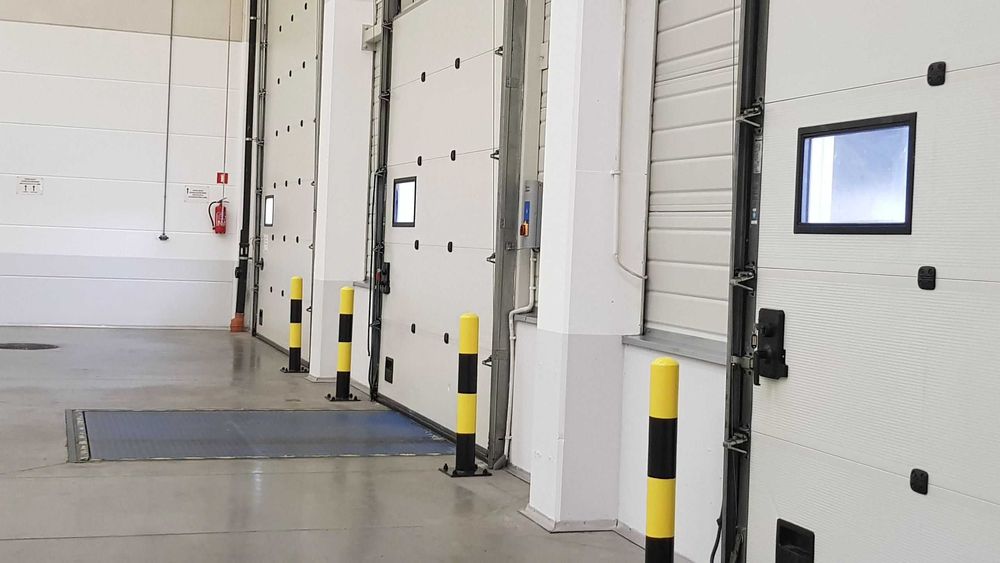 Zgorzelec - hala klasy A o pow. 5.000 m2 przy granicy niemieckiej.