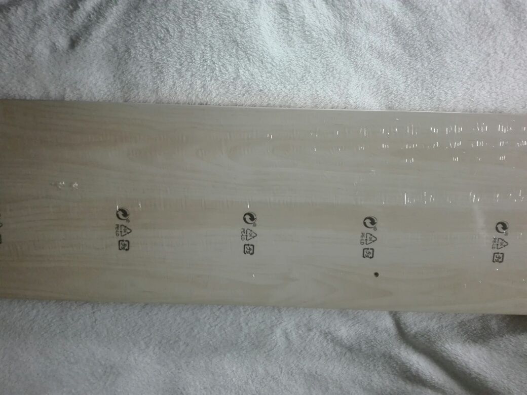 Lac ikea półka idealna do pokoju dziecięcego