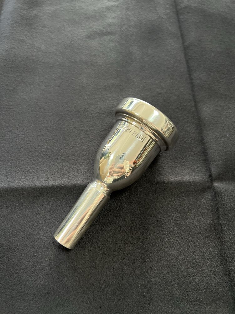 Bocal Trombone Baixo Bach Megatone 1 1/4 G