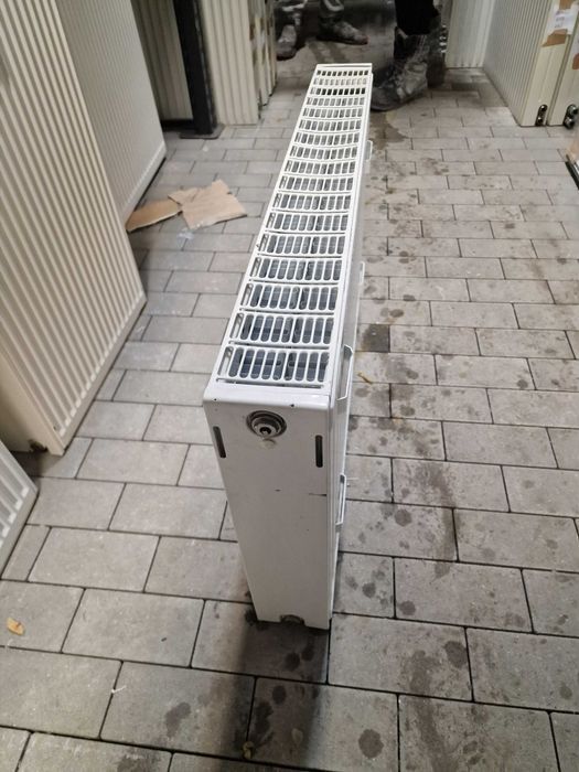 Grzejnik Używany 90x50 CV20 / C22 / V22