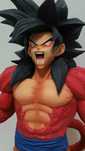 Figura Banpresto Dragon Ball GT Goku Super Saiyan 4 original SMSP