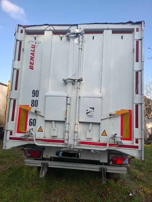 Зерновоз Benalu напівпричіп