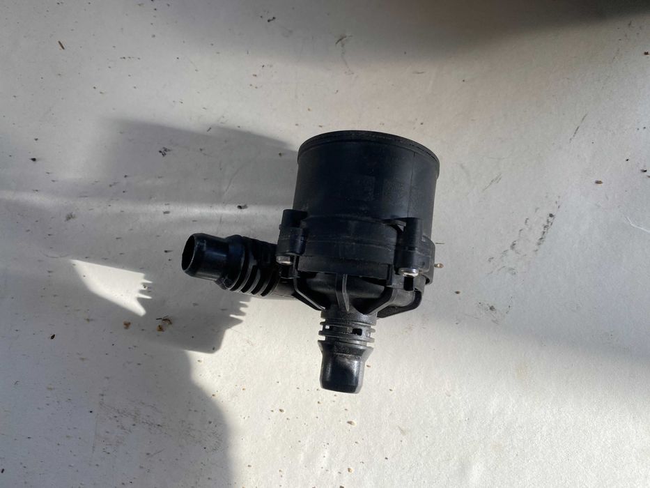 Oryginał Dodatkowa Pompa Pompka Wody BMW X5 G05 X6 G06 X7 M50i 4.4 N63