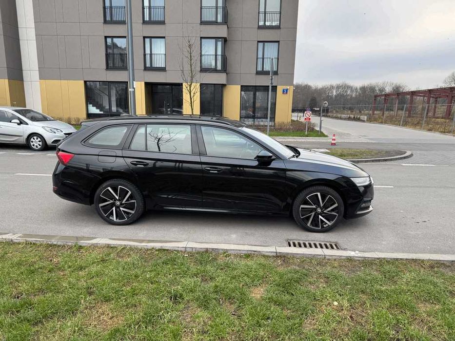 Бампер передній Skoda Octavia A8 Запчастини Шкода Октавиа А8, Шрот