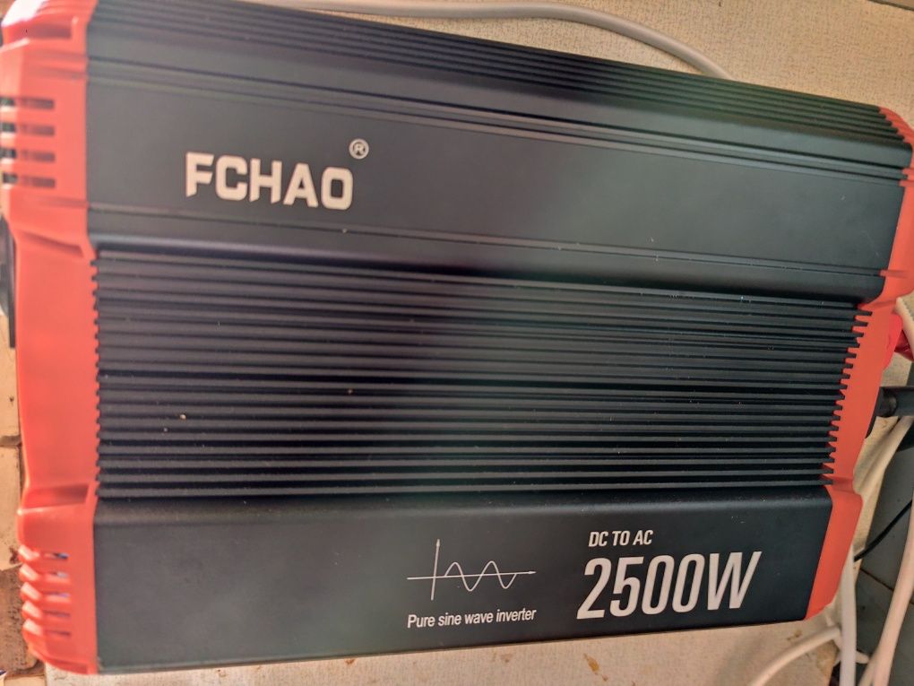 Інвертор fchao 2500w/12v