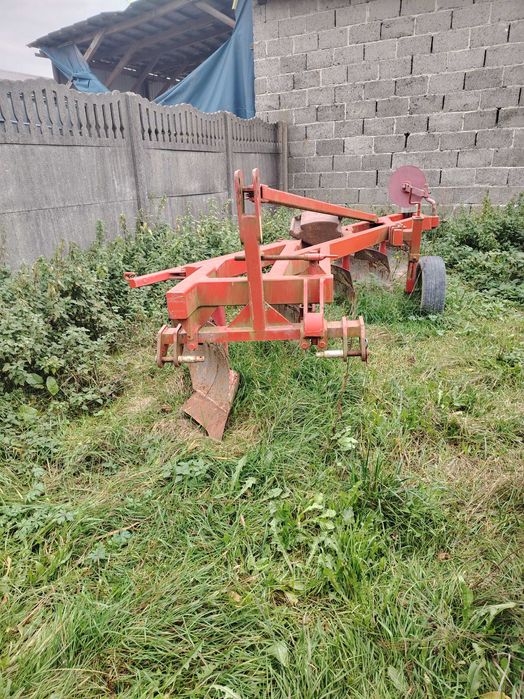 Witam mam do sprzedania pług zawieszany.