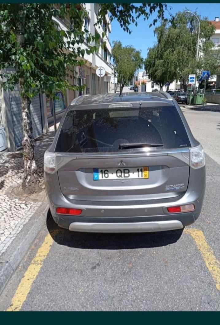 Vendo Mitsubishi Outlander