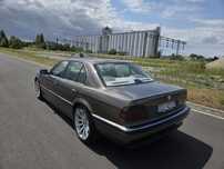 Bmw e38 m60b30 v8 ladny stan Możliwość zamiany za inne ciakwe bmw
