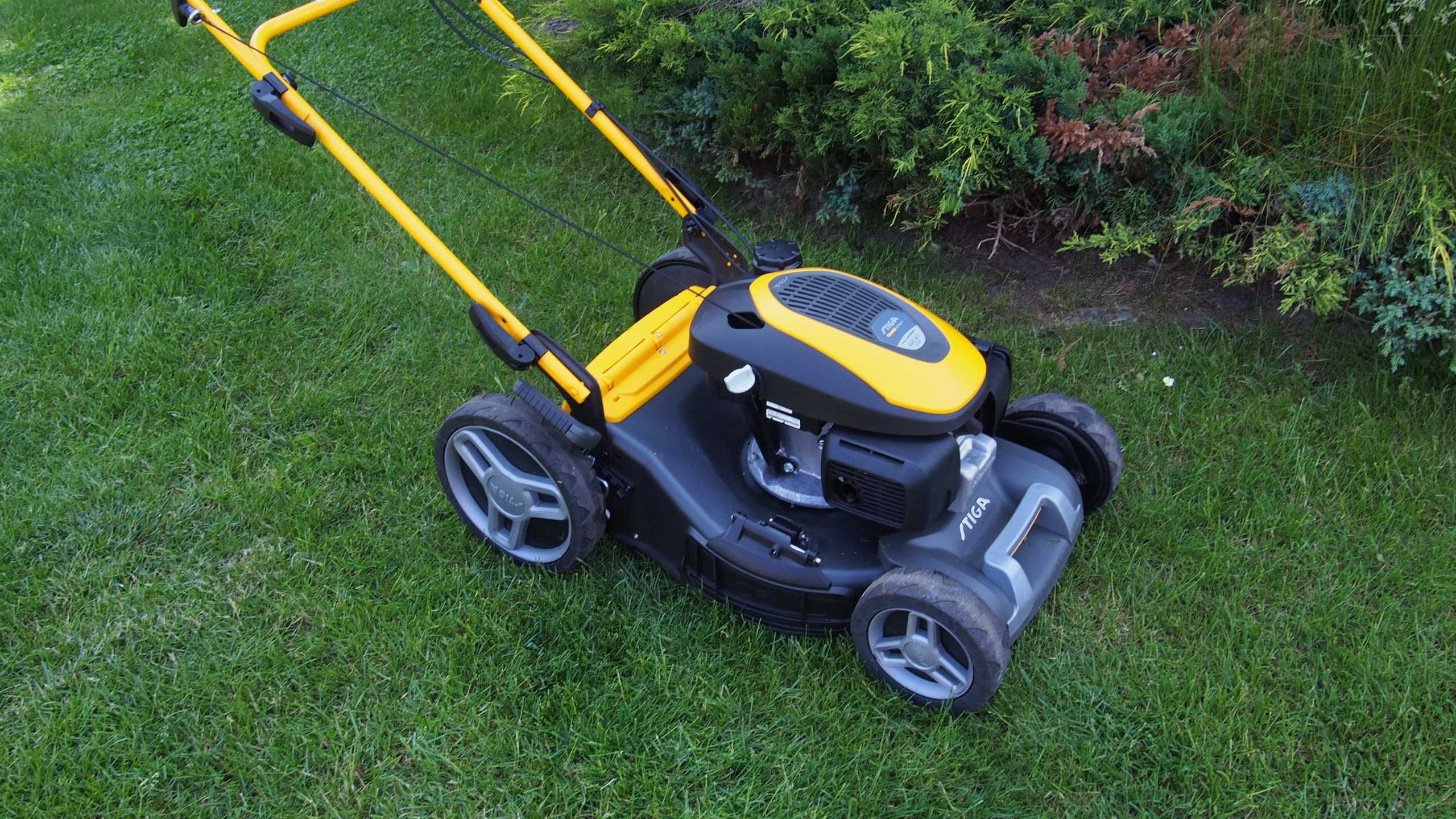 Stiga Combi 48 W SQ H kosiarka spalinowa