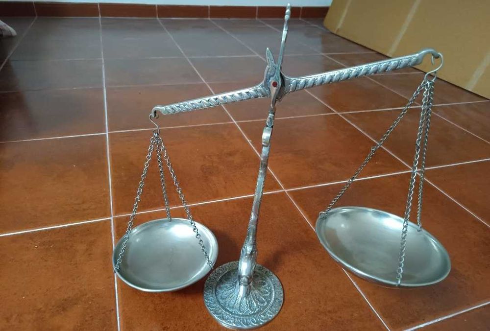Balança antiga de decoração