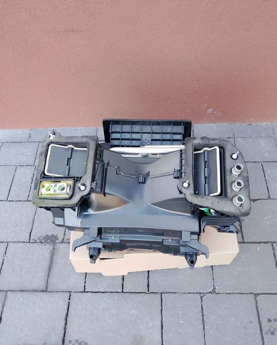 Nagrzewnica dmuchawa BMW Serie 5 E60 E61nawiew E63 E64