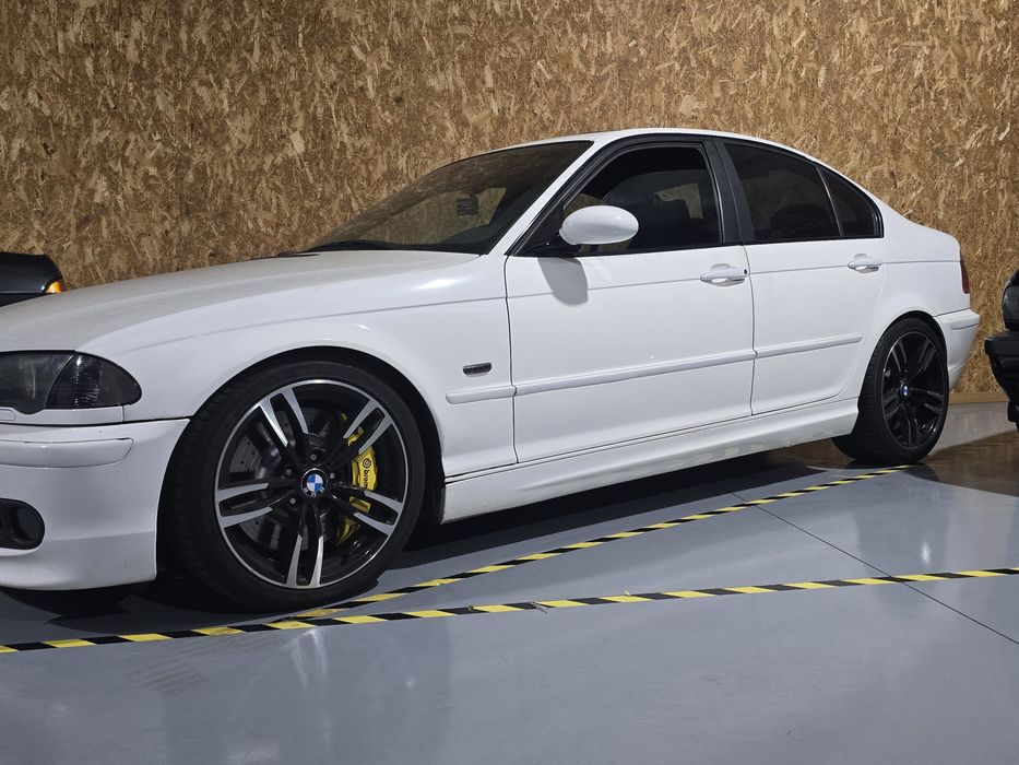 BMW  E46 330d de livrete packm fabrica (Mais de 450cv)