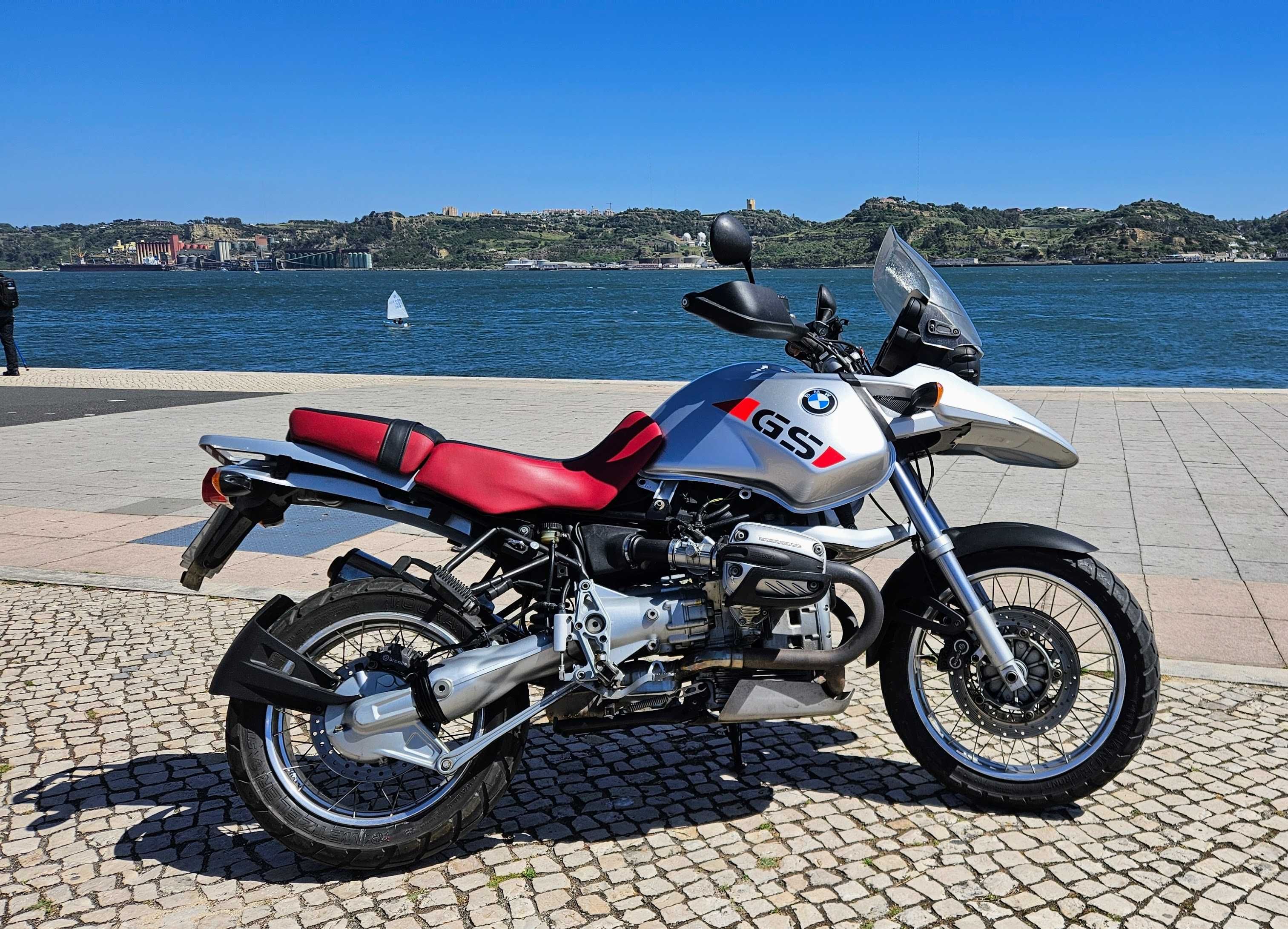 Mota BMW R 1150 GS + revisão + topcase + crashbars
